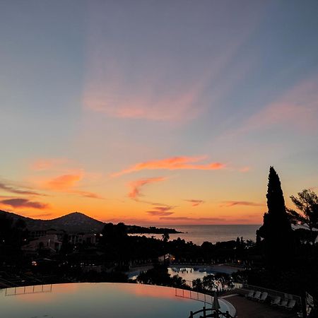 Cozy Apartment In Agay With Stunning Views Сен-Рафаэль Экстерьер фото
