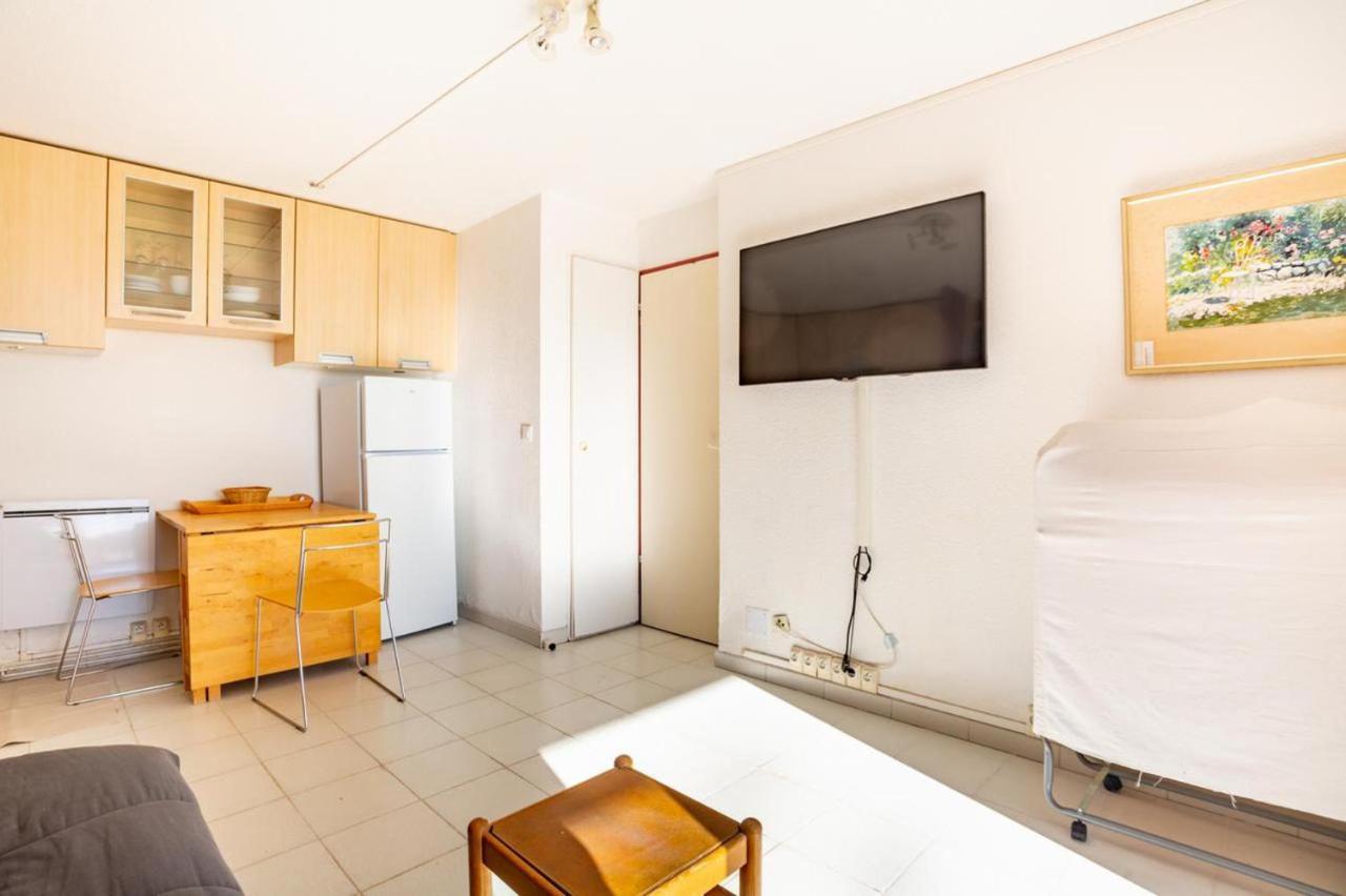 Cozy Apartment In Agay With Stunning Views Сен-Рафаэль Экстерьер фото