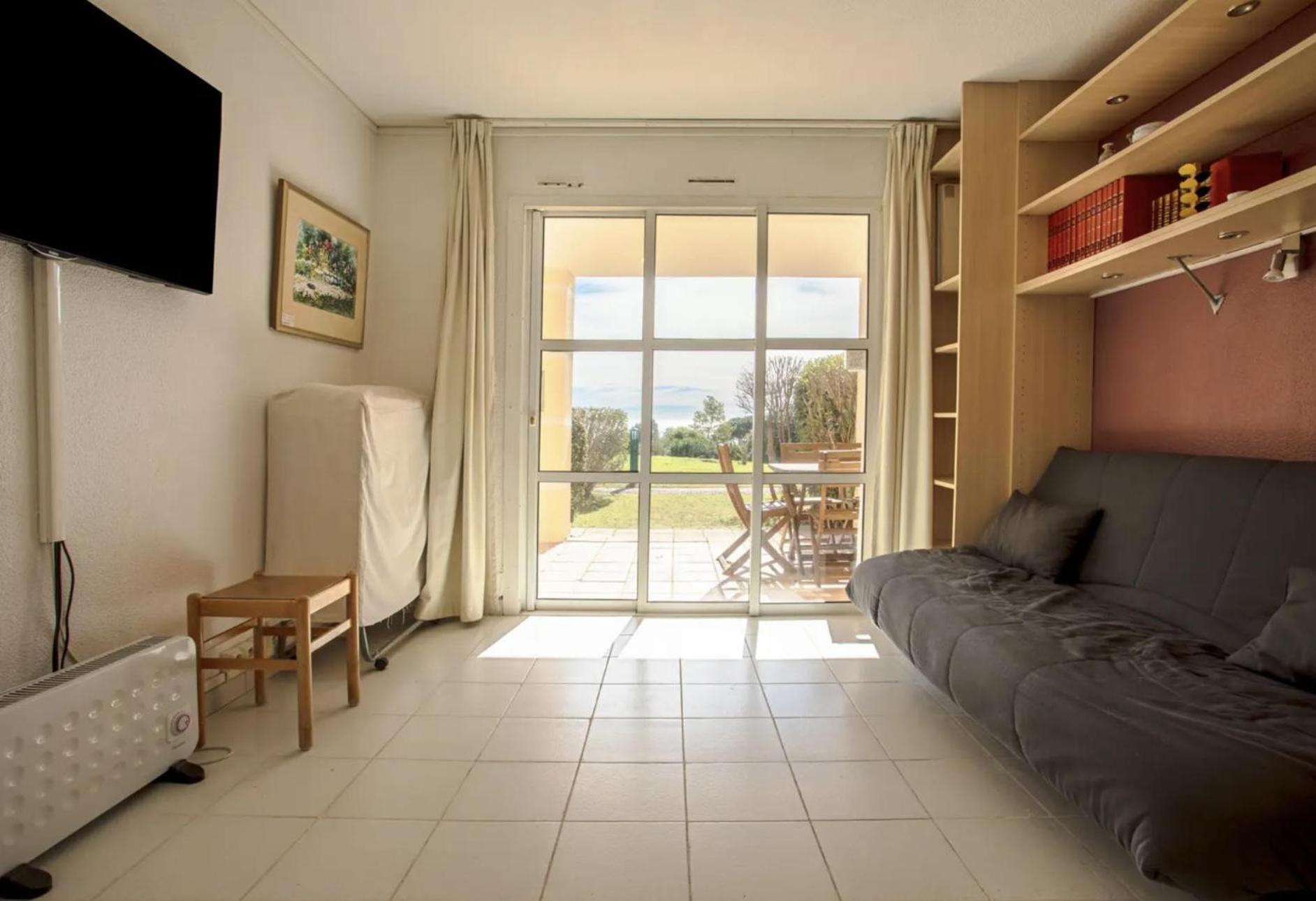 Cozy Apartment In Agay With Stunning Views Сен-Рафаэль Экстерьер фото